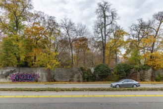 Cannstatter Straße in Stuttgart, federal road B14. The city wants to dismantle the six-lane road