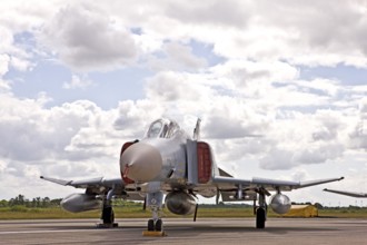 McDonnell Douglas F-4F Phantom II, aircraft type, fighter aircraft, air defense, reconnaissance,