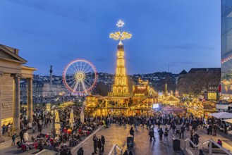 Evening atmosphere at Stuttgart's Christmas market in the Schlossplatz area. With around 3.5