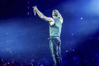 Kontra K live on eyes dreaming hearts see tour in Berlin's Uber Arena on 27.11.2025