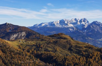 Alpbichlalm with Dachstein massif, autumn, Osterhorn Group, Salzkammergut, Province of Salzburg,