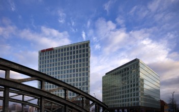 Verlagshaus Der Spiegel, logo, Spiegelgebäude, Hafencity, Free and Hanseatic City of Hamburg,