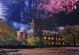 Big fireworks from the towers of Kurcölnischer Castle to Martin's procession in the evening, Old