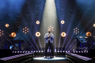 Calum Scott live on The Avenoir Tour at Berlin's Tempodrom on 04.11.2025