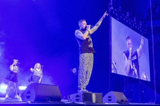 FiNCH on his Arena Tour 2025 at the ZAG Arena in Hanover on 8 October 2025