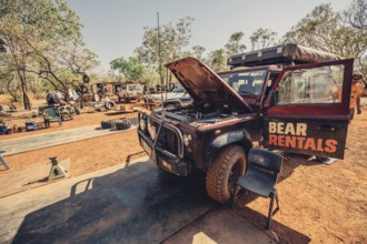 Australia Outback Landrover Camper, Australia