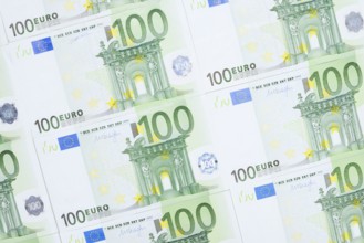 100 euro banknotes, 100 euros