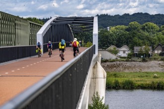 De Massover cycle path bridge, over the Meuse south of Nijmegen, near Cuijk, part of the