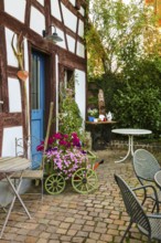 Kässtadel, KäStadel, on the lake, cheese shop with bistro, cheese shop, delicatessen, café,