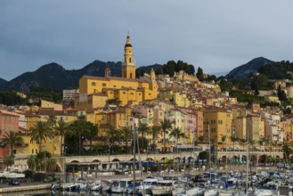 Town with colourful houses by the sea, sunrise, Menton, Alpes Maritimes, Provence Alpes Cote