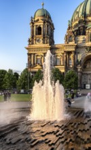 The pleasure garden with the fountain and the Berlin Cathedral, Berlin, Germany