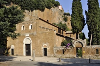 Romanesque basilica, Basilica di Sant'Elia, 8th to 9th century, Benedictine abbey, steep tufa rock