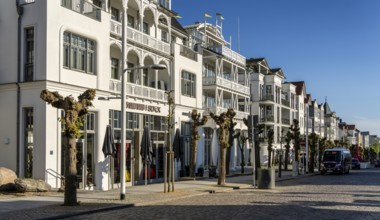 Old and new spa architecture on the main road to the beach promenade, Sellin, Rügen,
