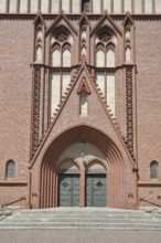 Portal of the neo-Gothic Protestant church built in 1905, brick church, Bitterfeld, Saxony-Anhalt,