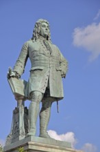 Sculpture Handel monument by Hermann Heidel 1859, George Frideric Handel with music stand, music