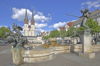 Late Gothic Market Church of Our Lady and Göbel Fountain by Bernd Göbel 1999, bronze sculptures,