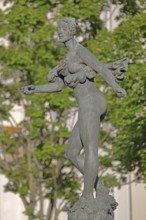 Sculpture Göbelbrunnen by Bernd Göbel 1999, modern art, bronze sculpture, dancer, dancing,