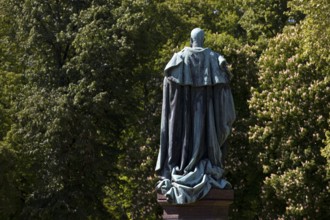 Monument to Kaiser Wilhelm I from behind by Fritz Gerth in the spa gardens of Bad Homburg vor der