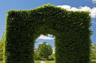 Green Tor Tor in the castle park of Bad Homburg vor der Höhe Castle, Hesse, Germany