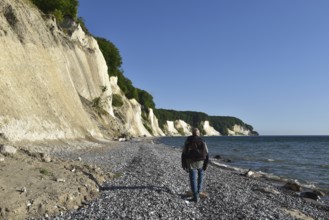 Hikers on the chalk coast of Rügen, Mecklenburg-Western Pomerania, Germany