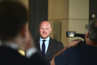 Jens Peick (SPD) in an interview with Welt-TV in the West lobby of the Bundestag