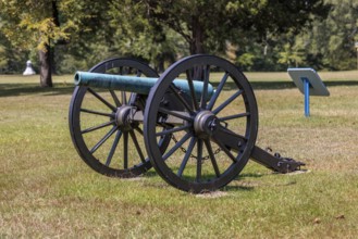 Cannon on the battlefield at the Shiloh National Military Park in Pittsburg Landing, Tennessee