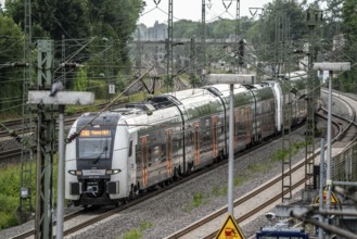 RE11, RRX, Rhein-Ruhr-Express, Regional Express, by National Express, train on the line between