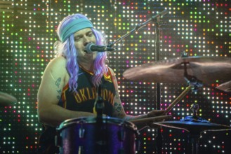 Matt Duckworth Kirksey, drummer of The Flaming Lips live at the Tempodrom in Berlin on 05/06/2025