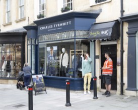 Charles Tyrwhitt men's clothing shop, Old Bond Street, city of Bath, north east Somerset, England,
