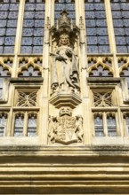 Statue of King Henry VII, frontage of Bath Abbey church, city of Bath, north east Somerset,