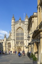Bath Abbey church and Grand Pump Room, Abbey Church Yard, city of Bath, north east Somerset,