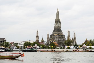Wat Arun, Bangkok, Thailand