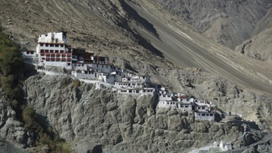 Diskit monastery (Diskit Gompa) sits enthroned imposingly on a steep rock high above the Nubra