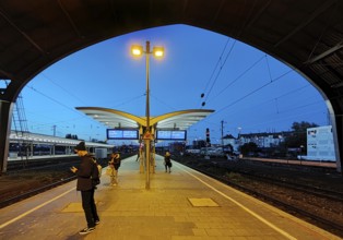 View from the platform hall in the evening, central railway station, Hagen, North Rhine-Westphalia,