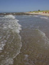 Beach, Ostseewellen, Ahrenshoop, Baltic Sea, Vorpommern-Rügen district in Mecklenburg-Vorpommern,
