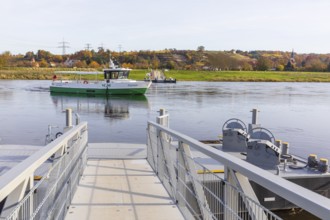 Elbe ferry between Diesbar-Seußlitz and Niederlommatzsch, Niederlommatzsch ferry terminal, new