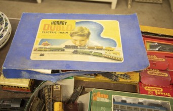 Hornby Dublo Electric Train set box from the 1950s or 1960s, auction lot collection vintage model