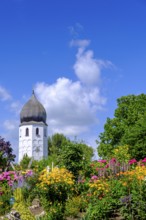 Blumengarten mit Klosterkirche, Campanile, Fraueninsel, Chiemsee, Chiemgau, Upper Bavaria, Bavaria,