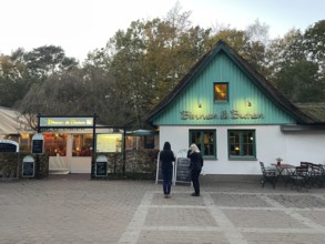 Shops in the Baltic Sea resort of Prerow, near the pier, Baltic Sea. Mvorpommersche