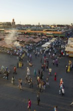 Place Djemma el-Fna, Gauklerplatz, UNESCO World Heritage Site, sunset, Marrakech, Morocco