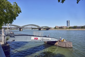Pier, gangway, Cologne-Düsseldorfer Deutsche Rheinschiffahrt GmbH, Rhine river, MaxCologne