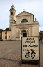 Brescello, note about the Don Camillo and Peppone museum in front of the church of Santa Maria