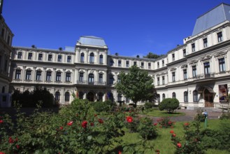Romania, capital Bucharest, Bucuresti, Muzeul Colectiilor de Arta, Museum of Art Collections in the