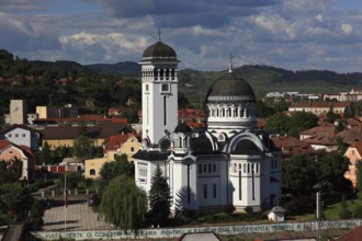 Romania, view from Castle Hill to the Orthodox Cathedral, Sfanta Treime, the town of Sighisoara,