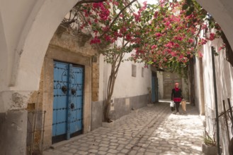 Tunis, Tunisia. 13th May 2024 A beautiful blue ornate door in the narrow streets of Tunis Medina,