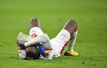 Yan Diomande RasenBallsport Leipzig RBL (49) injured Injury on the ground Football Bundesliga, DFB