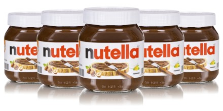 Nutella nut nougat cream 450g jars with logo cut against a white background in Stuttgart, Germany