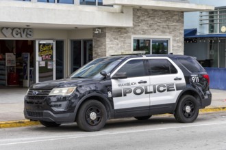 Police car Miami Beach Police police car on Ocean Drive in Miami Beach, USA