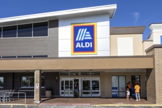 Aldi USA supermarket discount store in America in Tampa, USA