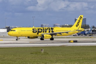 An Airbus A321 Spirit Airlines aircraft with license plate N670NK at Fort Lauderdale airport, USA